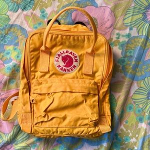 Fjallraven Kanken Mini Backpack